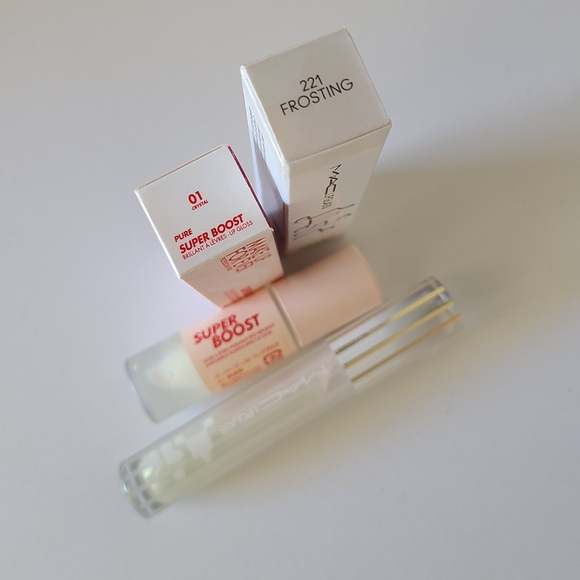 NEW MAC LIPGLASS & MAKEUP FOREVER GLOSS Bundle - Picture 3 of 10